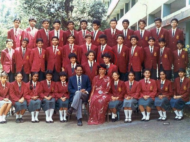 Twinkle khanna school photo